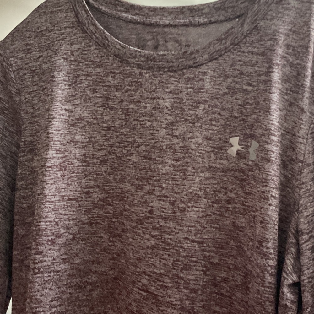 Under Armour Heathered Burgundy Long Sleeve Top